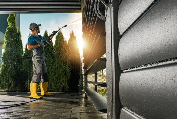 Best Sidewalk Pressure Washing  in Amery, WI